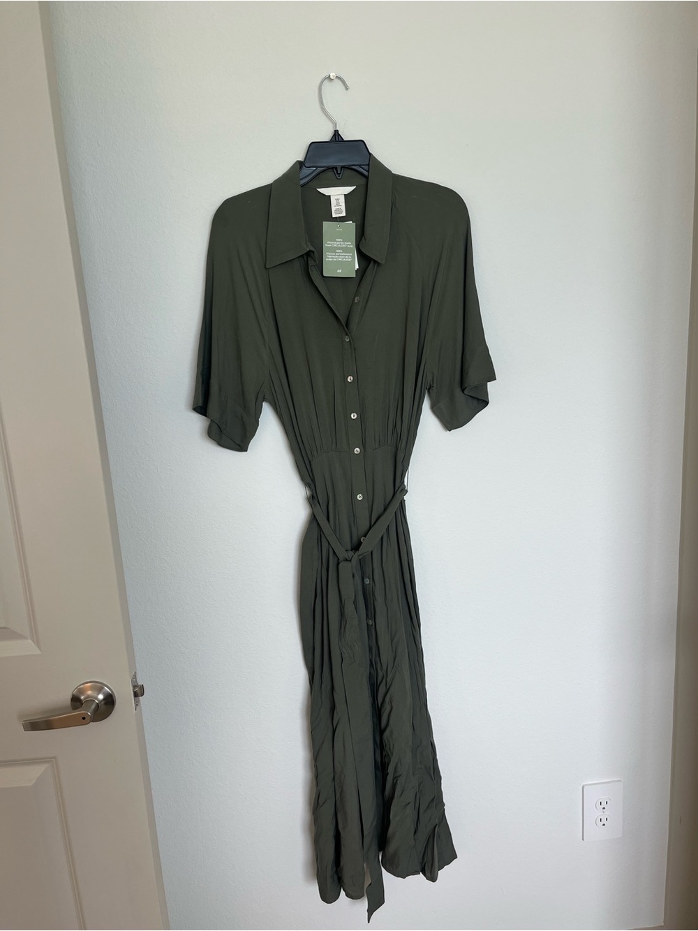 NWT Green H&M Shirtdress with Belt
